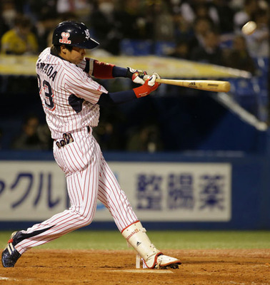 アディダス期待の若手！山田哲人＆西川遥輝選手！！野球用品