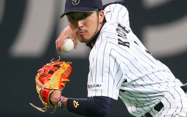 巨人 村田修一選手 硬式グローブ 横浜で2年連続本塁打王 他球団出身